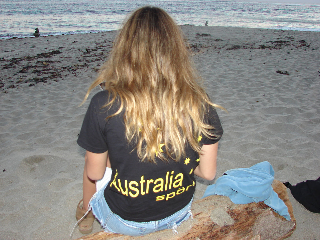 straya tee