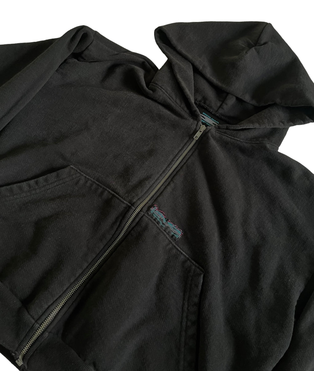 the v1 zip-up black