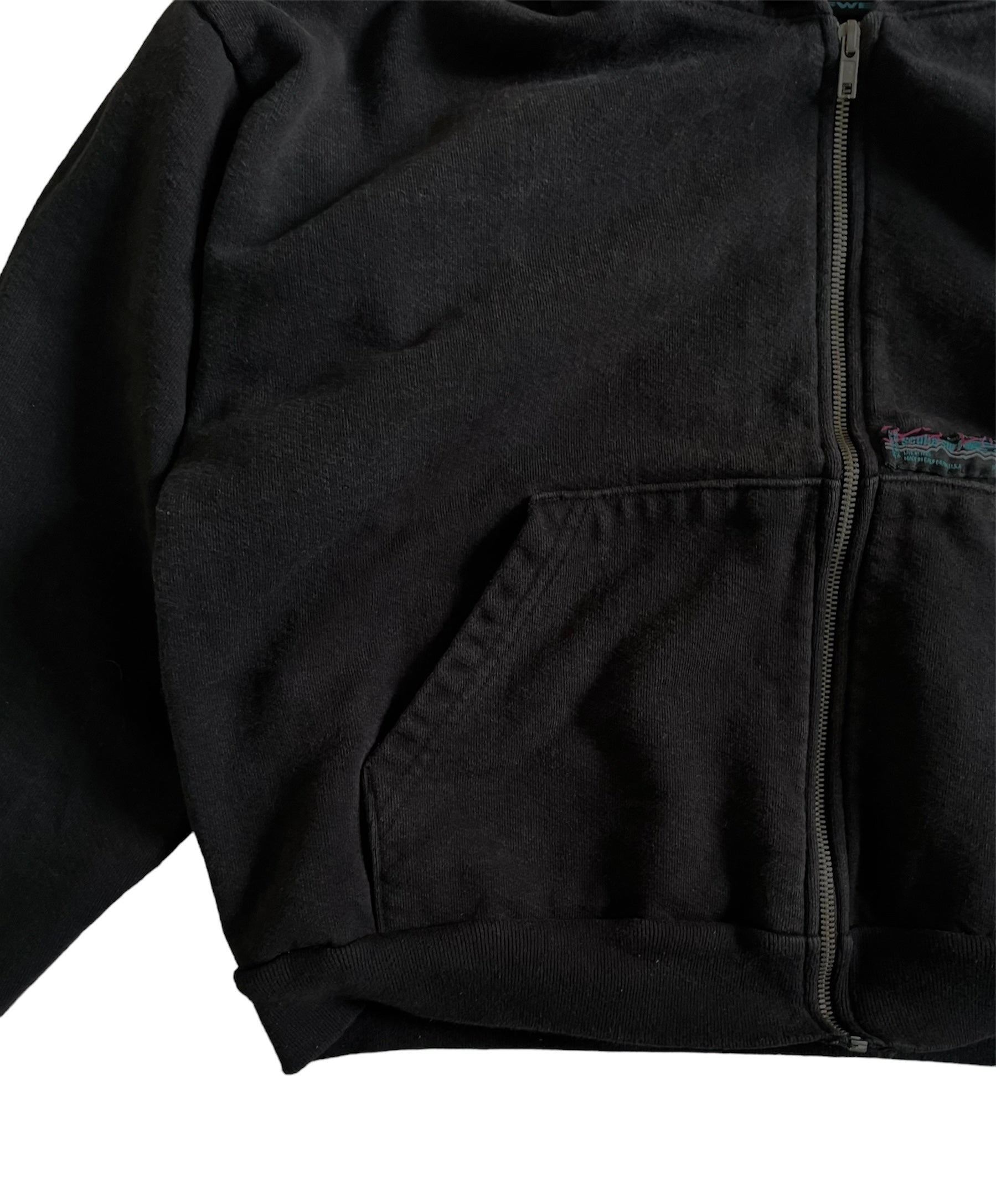 the v1 zip-up black